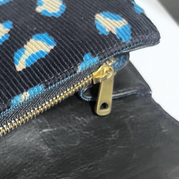 Marc Jacobs Abstract Leopard Print Corduroy Flap Clutch Blue Beige Button - Picture 15 of 16